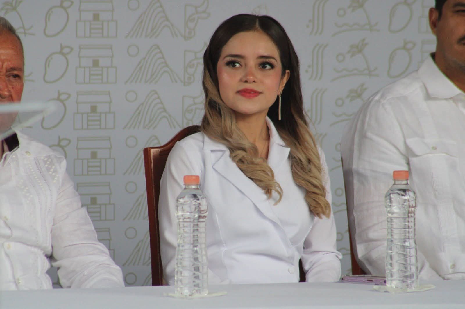 Regidora primera Ashanty García, gestionará proyectos y recursos que ayuden a mejorar el municipio de Actopan