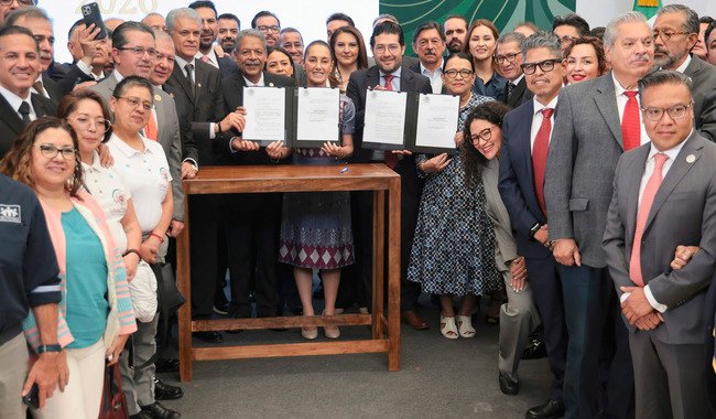 La primavera laboral llegó para quedarse: Presidenta anuncia acuerdo para que trabajadores del Estado ganen el salario medio del IMSS