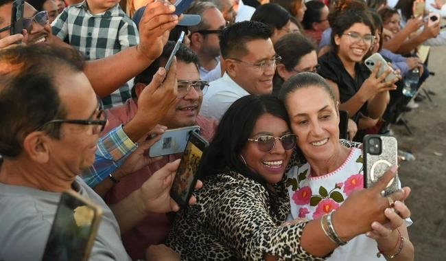 Día de las Madres: Presidenta entrega Pensión Mujeres Bienestar que beneficia a 3 millones de mexicanas y en Sonora a 70 mil beneficiarias